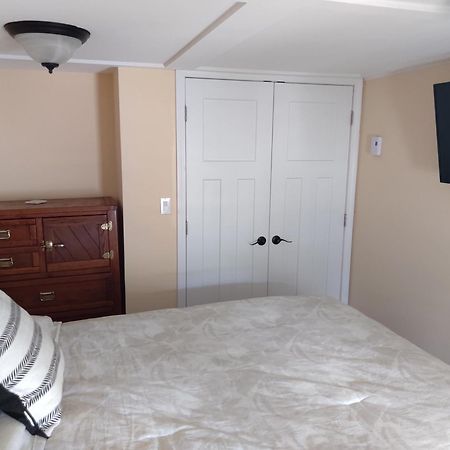 Maple Leaf Lodge Schroon Lake Luaran gambar