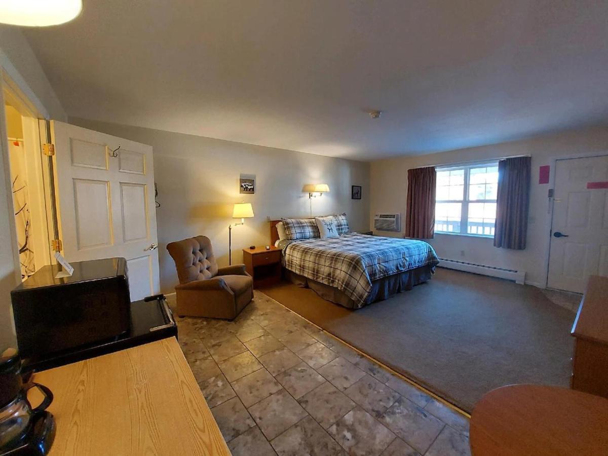 Maple Leaf Lodge Schroon Lake Luaran gambar